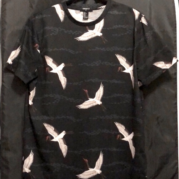 FOREVER 21 Men T-shirt - Picture 9 of 9